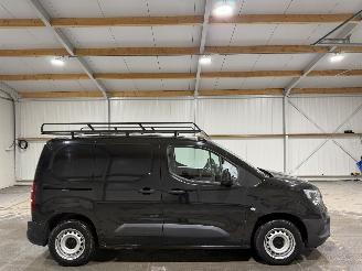 krockskadad bil bedrijf Opel Combo 1.5D 56kW L1H1 Edition 2020/11