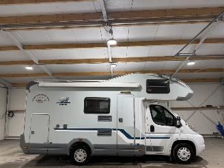 Schade camper Weinsberg  R51 2.3d 96kW Airco Luifel Fietsendrager Camera 2009/4