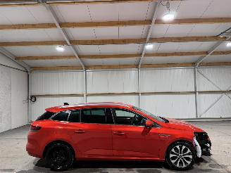 skadebil auto Renault Mégane 1.3TCe 103kW Automaat Clima Techno 2023/9