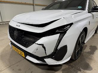 Peugeot e-308 54kWh 115kW GT First Edition EV picture 24