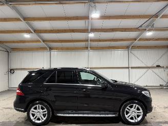 skadebil auto Mercedes M-klasse 350BlueTEC 190kW Automaat Pano 4Matic Edition 1 2013/3