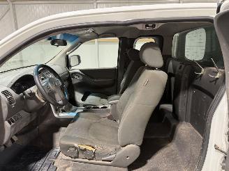 Nissan Navara 2.5dCi 140kW XE King Cab picture 14