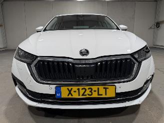Skoda Octavia 1.0eTSI 81kW Automaat Business Edition Plus picture 21