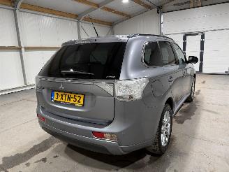 Mitsubishi Outlander 2.0PHEV 89kW Automaat Executive Edition picture 6