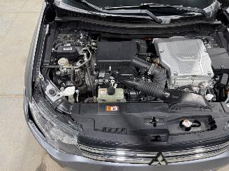 Mitsubishi Outlander 2.0PHEV 89kW Automaat Executive Edition picture 26