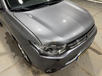 Mitsubishi Outlander 2.0PHEV 89kW Automaat Executive Edition picture 17