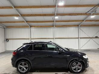 Coche accidentado Volkswagen T-Roc 1.5TSI 110kW Automaat Pano Sport Business R 2020/1