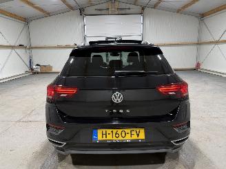 Volkswagen T-Roc 1.5TSI 110kW Automaat Pano Sport Business R picture 7