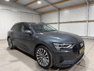 Audi E-tron 55 95kWh 300kW Quattro Business Edition luchtvering picture 2