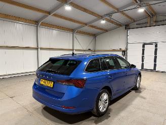 Skoda Octavia 1.0TSI 81kW Clima Business Edition picture 6