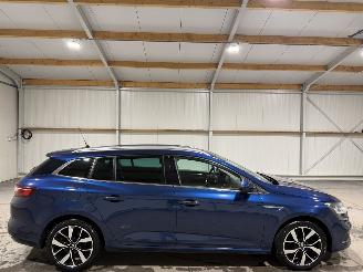 Damaged car Renault Mégane 1.3TCe 103kW Clima Navi Camera Bosé 2018/8