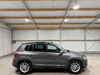Voiture accidenté Volkswagen Tiguan 2.0TDI 103kW  4-Motion Pano  Track&Field 2014/9