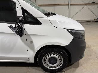 Mercedes Vito 110CDI 75kW Airco Lang picture 14
