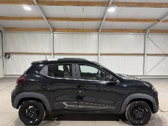 Schadeauto Dacia Spring 27kWh 33kW Comfort Plus OrangePack 2022/11