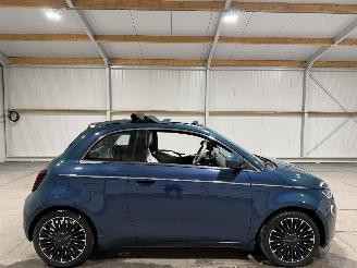 Unfallwagen Fiat 500 42kWh 87kW Cabrio La Prima 2021/3