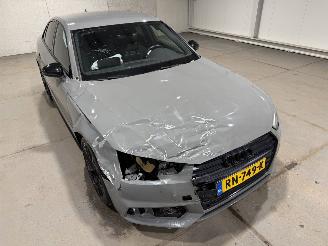 Audi A4 1.4 TFSI 110kW Automaat Sport S Line Black Edition picture 19