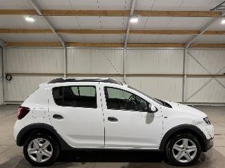 Avarii autoturisme Dacia Sandero 0.9TCe 66kW Airco Stepway Laureate 2015/5