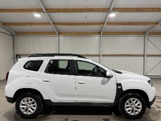 Vaurioauto  passenger cars Dacia Duster 1.0TCe 74kW BiFuel Journey Benzine LPG 2022/10