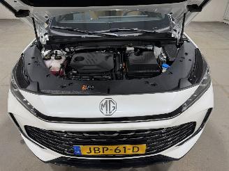 MG HS 1.5PHEV 105kW Automaat Luxury picture 19