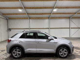 uszkodzony samochody osobowe Volkswagen T-Roc 1.5TSI 110kW R-Line Business Clima Camera 2024/1