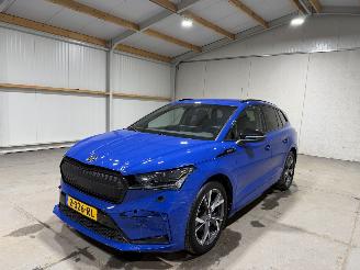Skoda Enyaq 60kWh 132kW Sportline picture 10