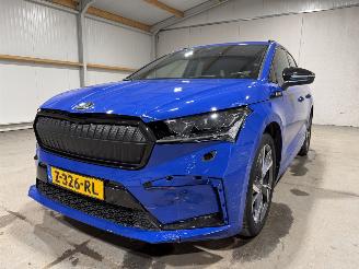 Skoda Enyaq 60kWh 132kW Sportline picture 25