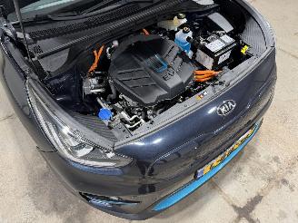 Kia e-Niro 64kWh 150kW DynamicPlusLine Schuifkanteldak picture 25