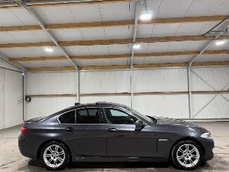 skadebil auto BMW 5-serie 523i 3.0 150kW Automaat Pano Leder 2010/7