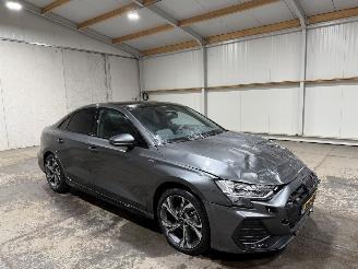 Audi A3 30TFSI 85kW Automaat Pano S Edition picture 2