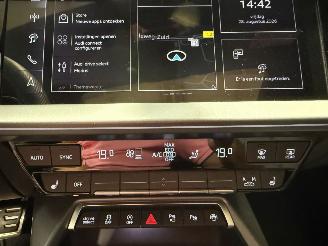Audi A3 30TFSI 85kW Automaat Pano S Edition picture 38