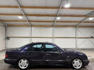Unfallwagen Mercedes E-klasse 5.5V8 260kW 55AMG 1997/12