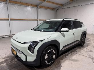 Kia EV3 81.4kWh 150kW Plus picture 9