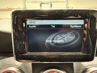 Mercedes A-klasse 200 115kW Airco Ambition picture 16