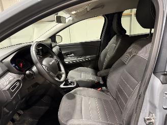 Dacia Jogger 1.0TCe 74kW ECO-G Extreme 5P dualfuel picture 26