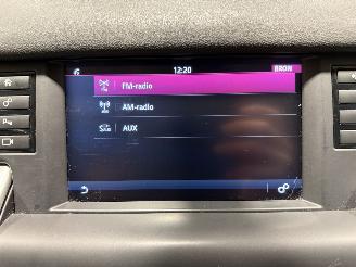Land Rover Discovery Sport 2.0TD4 110kW Automaat Urban Series SE Pano picture 19
