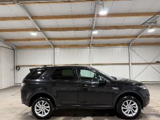 Vaurioauto  passenger cars Land Rover Discovery Sport 2.0TD4 110kW Automaat Urban Series SE Pano 2017/10