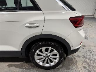 Volkswagen T-Roc 1.5TSI 110kW Automaat Life Business picture 27