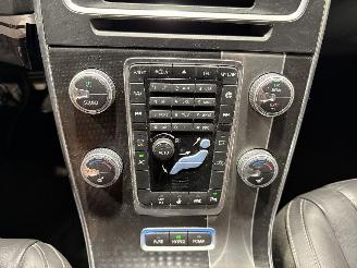 Volvo V-60 2.4D6 158kW AWD Plug-in Hybrid R-Design picture 19