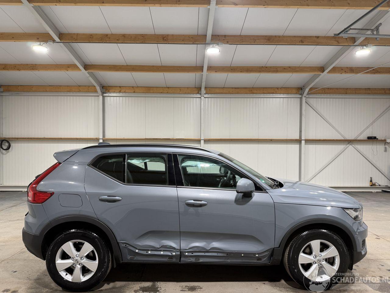 Volvo XC40 1.5T2 95kW Momentum