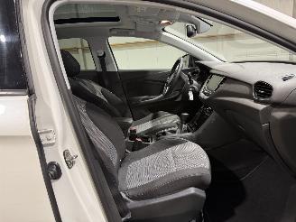 Opel Grandland X 1.2Turbo 96kW Online Edition picture 33