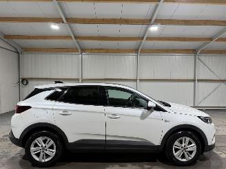 Unfallwagen Opel Grandland X 1.2Turbo 96kW Online Edition 2018/11