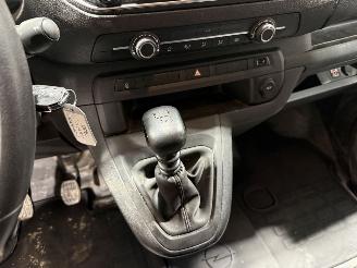 Opel Vivaro 2.0D 106kW D.C. 145 L3 picture 30