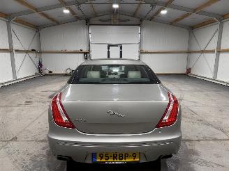 Jaguar XJ 3.0V6D 202kW Automaat Premium Luxury LWB picture 7