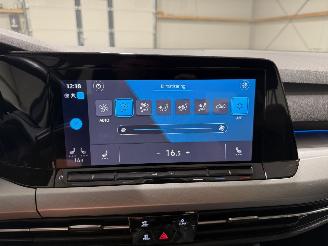 Volkswagen Golf 1.5TSI 96kW Life Business picture 17