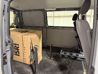 Volkswagen Transporter ROLSTOELBUS 2.0TDI 103kW Automaat picture 17