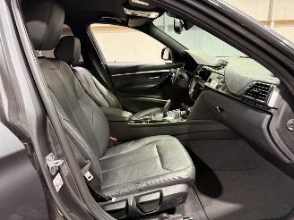 BMW 3-serie 320i 135kW Automaat Luxury Edition picture 22