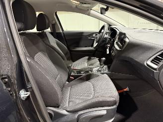 Kia Ceed 1.0T-GDI 74kW Clima DynamicLine Camera picture 40