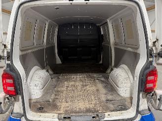 Volkswagen Transporter 2.0TDI 110kW Automaat L2 Highline picture 27
