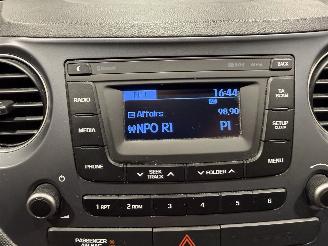 Hyundai I-10 1.0i 49kW Comfort Airco Stoelverwarming picture 18