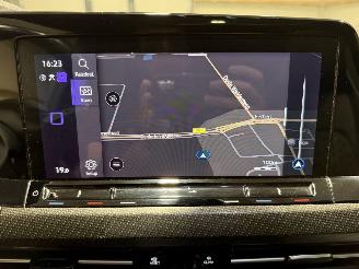 Volkswagen Golf 1.5eTSI 96kW Automaat R-Line Business+ picture 34